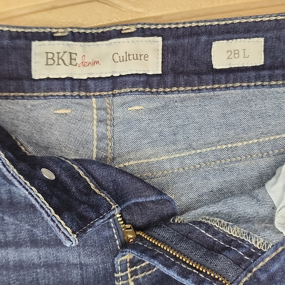 **BKE Jeans** - Picture 9 of 11